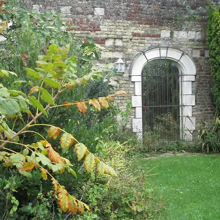 Le Clos De L'abbaye Alojamento de Acomodação e Pequeno-almoço *